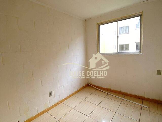 #1011 - Apartamento para Venda em Esteio - RS - 2