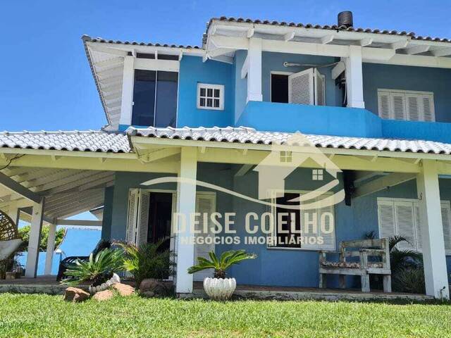 #1112 - Casa para Venda em Imbé - RS - 2